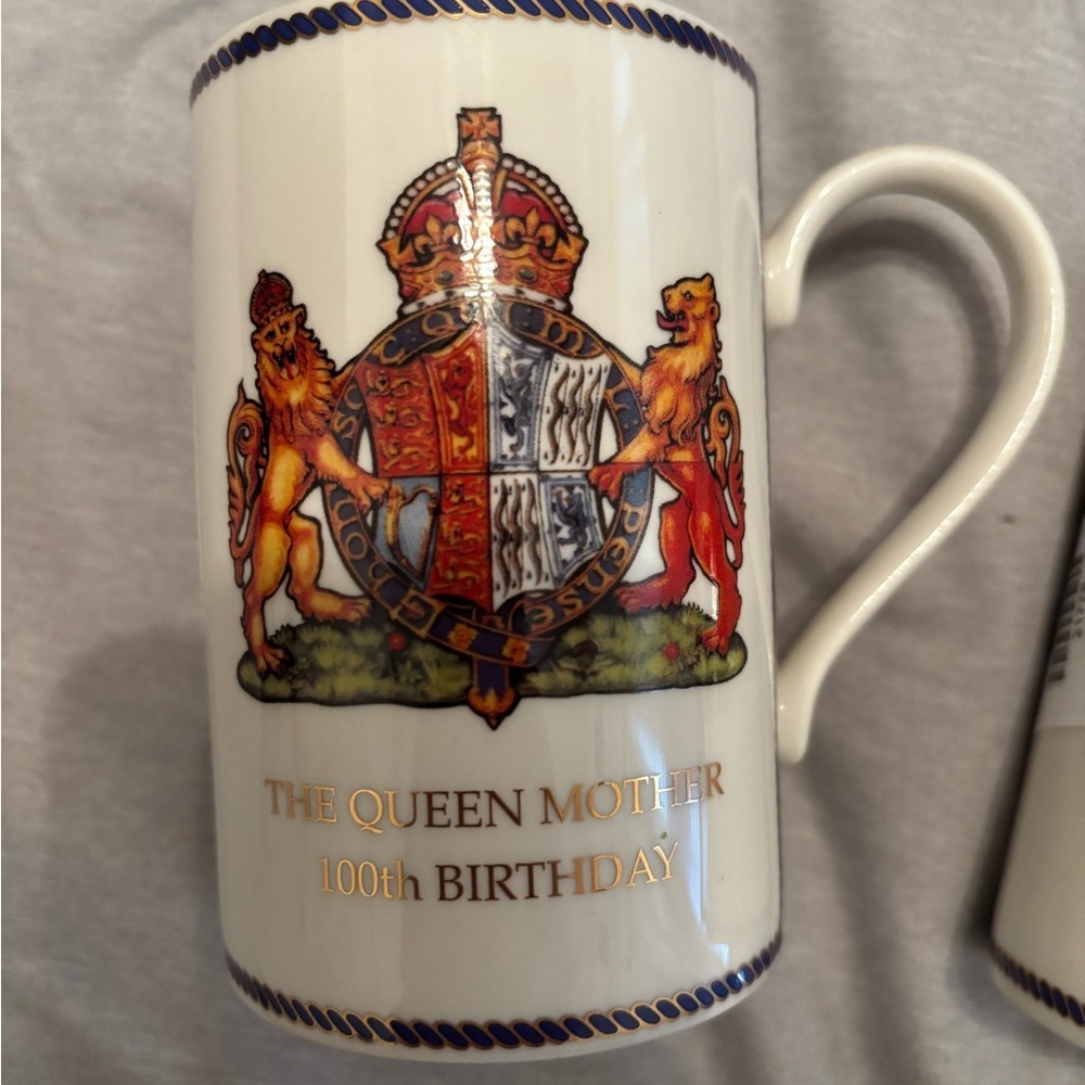 The Queen Mother 100TH Birthday Stoneware Dunoon Made in Scotland Tea cup mug